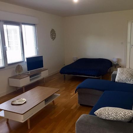 T1 Bis Proche Du Centre Avec Terrasse Apartment Saint-Brieuc Luaran gambar