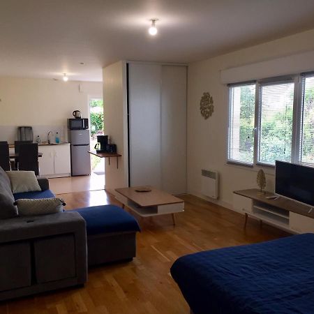 T1 Bis Proche Du Centre Avec Terrasse Apartment Saint-Brieuc Luaran gambar